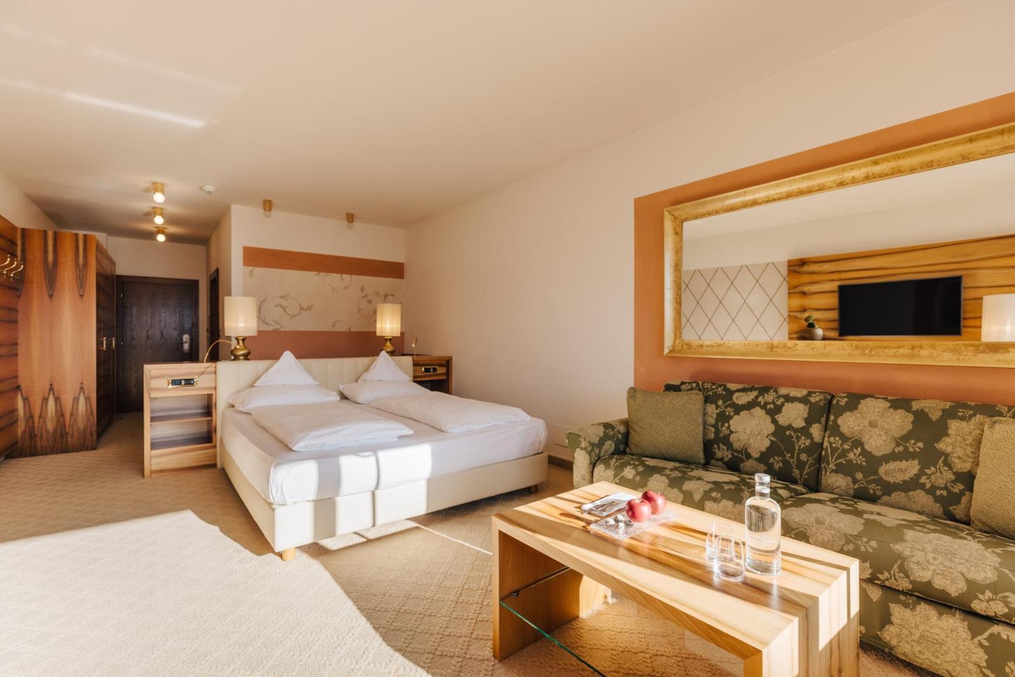 Hotel Hohenwart Scena Kültér fotó